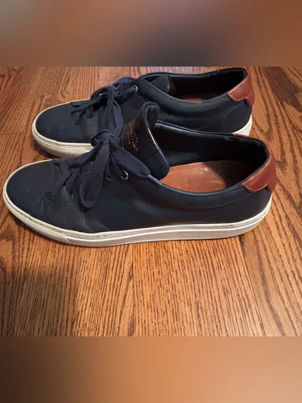 Good Man Brand Legend Lo-Top Sneakers Navy Blue Leather Size 9